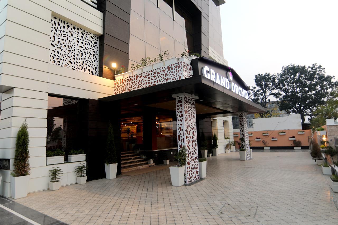 Hotel Grand Orchid Харідвар Екстер'єр фото