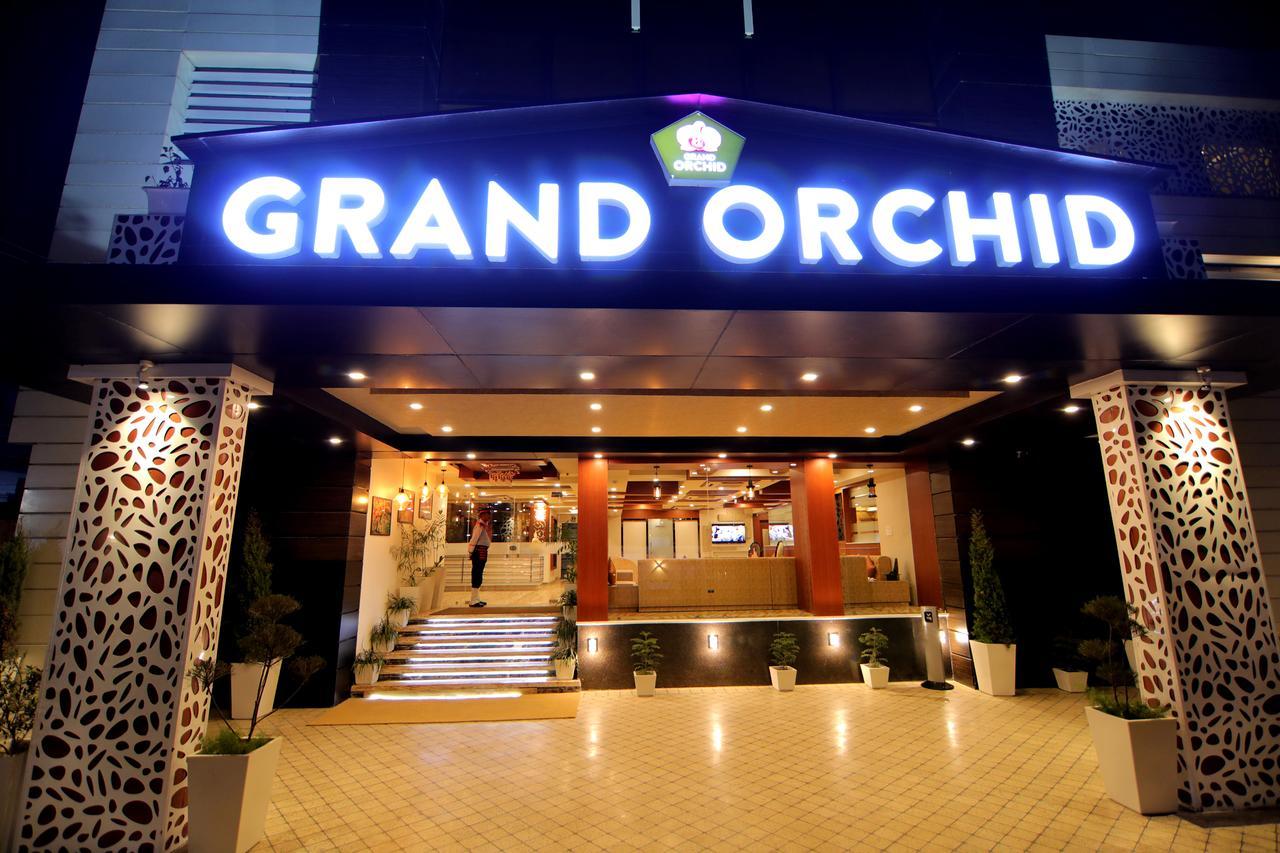 Hotel Grand Orchid Харідвар Екстер'єр фото